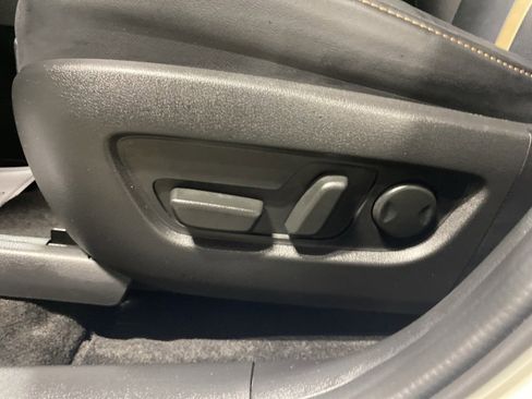 Used 2025 MAZDA CX-70 3.3 Turbo S w/ Premium Package image 21