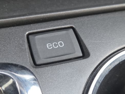 Used 2015 Chevrolet Equinox LT FWD image 5