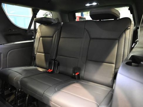 New 2026 GMC Yukon XL Denali w/ Sun & Power Step Package AWD/4WD image 14