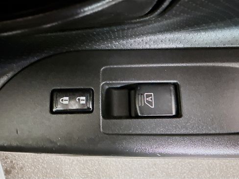 Used 2020 Nissan NV200 SV w/ Back Door Glass Package FWD image 28