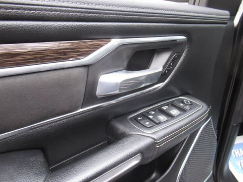 Used 2019 RAM 1500 Laramie image 21