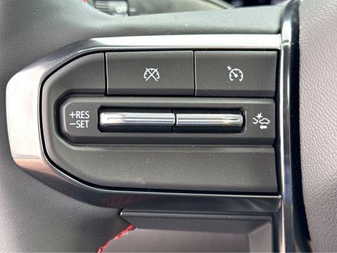 New 2026 GMC Canyon AT4X image 16