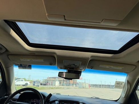 Used 2016 Chevrolet Tahoe LTZ AWD/4WD image 12