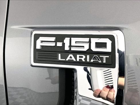 Used 2023 Ford F150 Lariat RWD image 14
