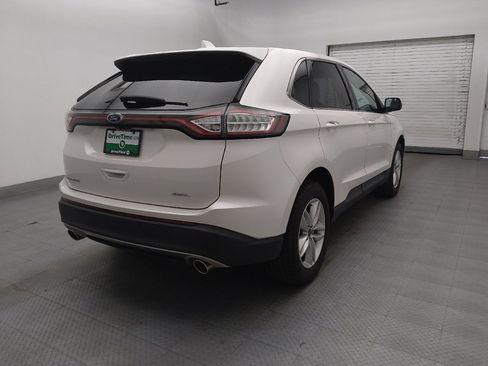 Used 2018 Ford Edge SEL w/ Equipment Group 201A FWD image 9