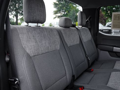 Used 2023 Ford F150 XLT AWD/4WD image 33