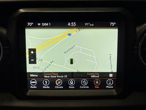 Used 2018 Jeep Wrangler Unlimited Sahara w/ Dual Top Group AWD/4WD image 14