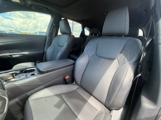 Used 2024 Lexus RX 350 Premium w/ Accessory Package (Z1) FWD image 24