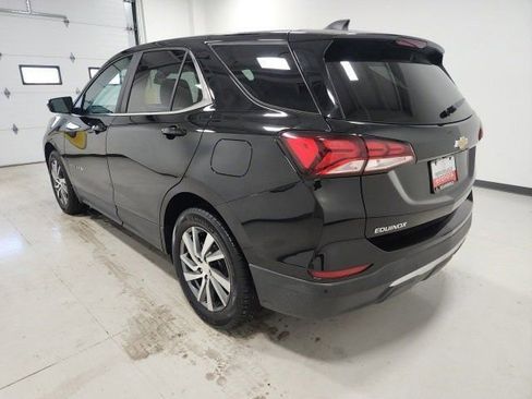 Used 2022 Chevrolet Equinox LT FWD image 11
