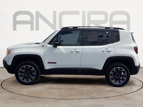 Used 2023 Jeep Renegade Trailhawk AWD/4WD image 11