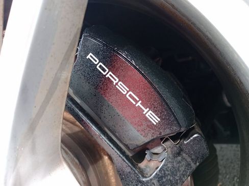 Used 2021 Porsche Macan image 11