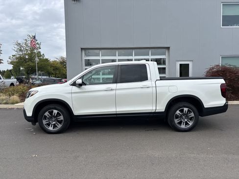 Used 2019 Honda Ridgeline RTL-T image 2