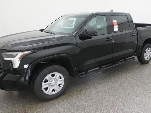 New 2026 Toyota Tundra SR image 28