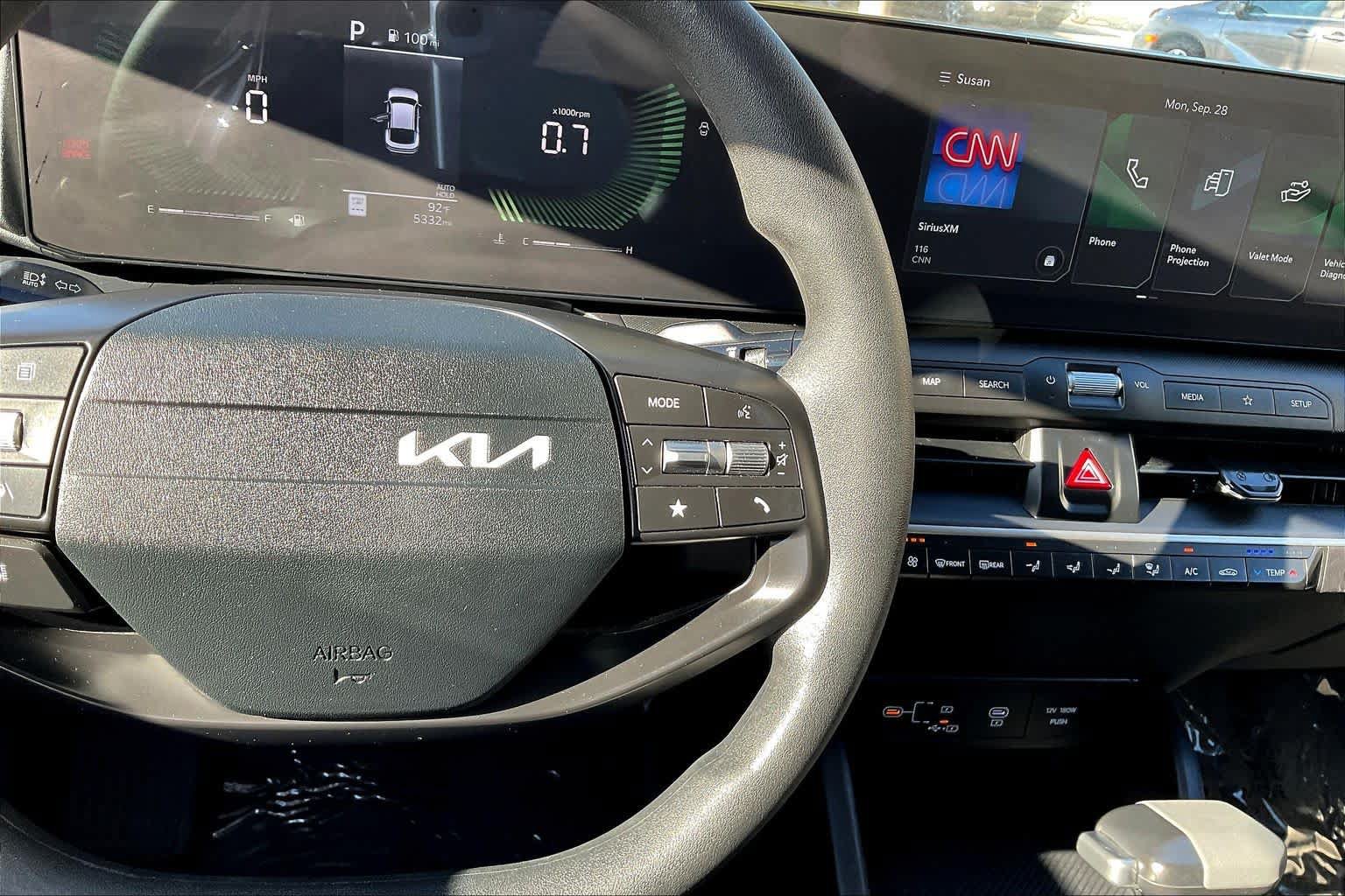 Used 2025 Kia K4 FWD image 24