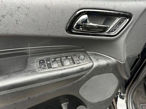 Used 2022 Dodge Durango GT AWD/4WD image 17