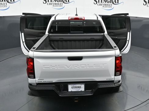 Used 2023 Chevrolet Colorado W/T AWD/4WD image 38