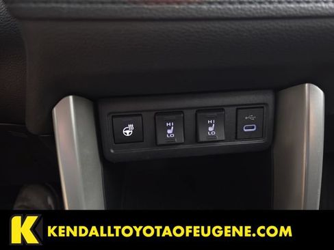 Used 2024 Toyota Corolla Cross LE AWD/4WD image 21
