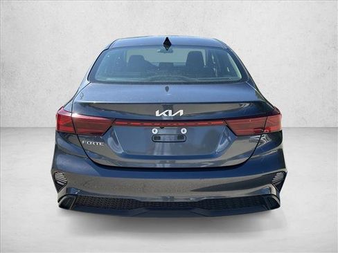 Used 2024 Kia Forte LXS FWD image 6