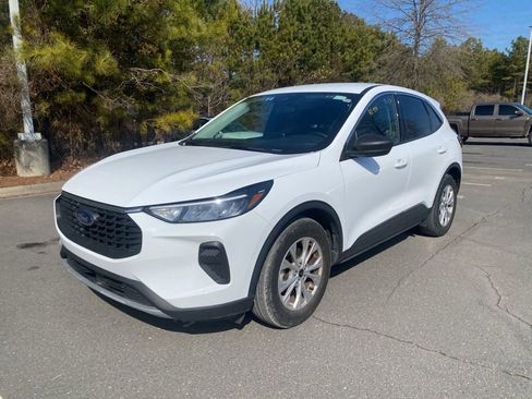 Used 2024 Ford Escape Active image 7