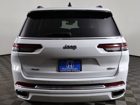 Used 2023 Jeep Grand Cherokee L Overland w/ Advanced Protech Group III AWD/4WD image 18