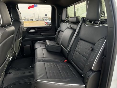 New 2026 GMC Sierra 2500 AT4X image 26