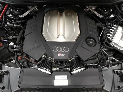 Used 2023 Audi RS 6 image 25