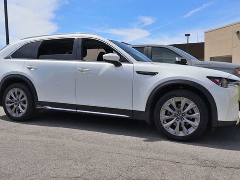 Used 2024 MAZDA CX-90 3.3 Turbo w/ Premium Package AWD/4WD image 3