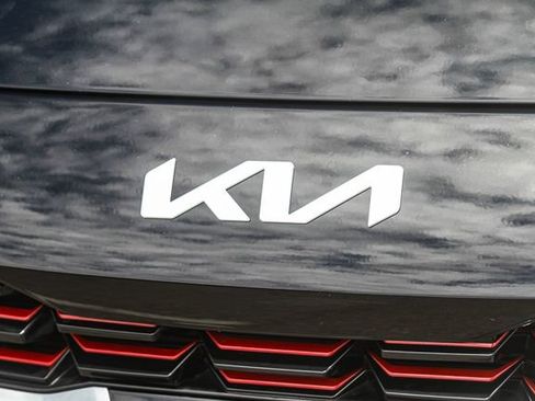 Certified 2024 Kia Forte GT-Line FWD image 6