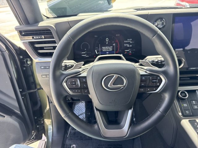 Certified 2025 Lexus GX 550 w/ Cold Area Package AWD/4WD image 14