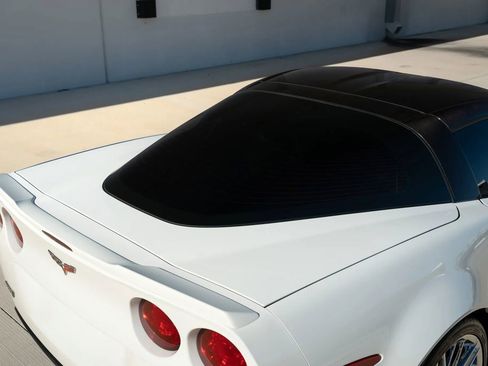 Used 2010 Chevrolet Corvette ZR1 w/ Preferred Equipment Group RWD image 94