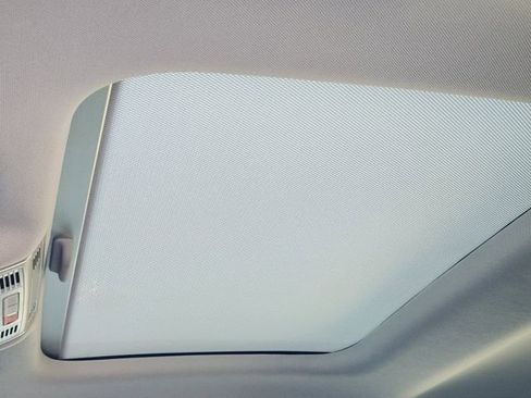 New 2024 Volkswagen Jetta SE image 19