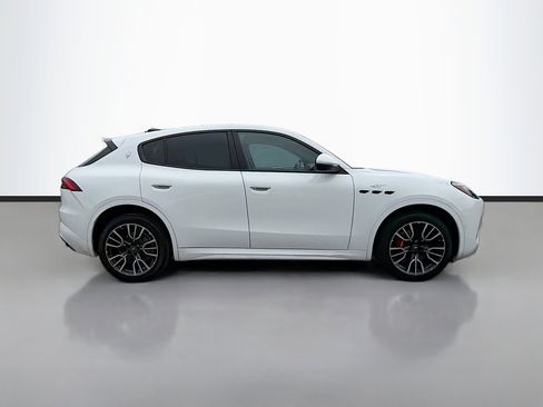 Certified 2024 Maserati Grecale GT image 2