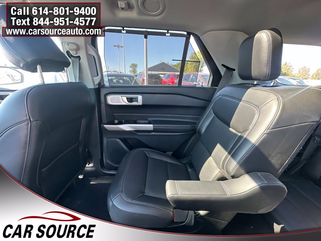 Used 2024 Ford Explorer Limited w/ Limited Technology Package AWD/4WD image 24