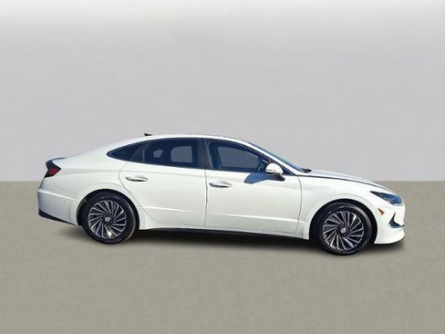 Used 2022 Hyundai Sonata Limited w/ Cargo Package image 7