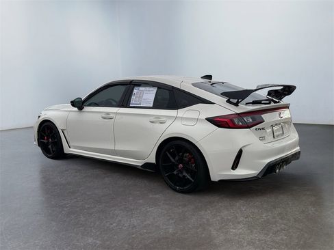 Used 2025 Honda Civic Type R image 5