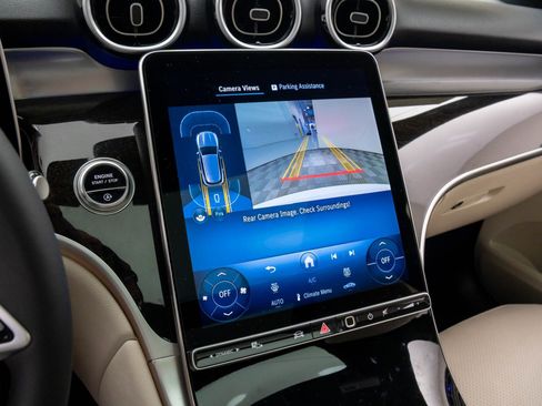 New 2026 Mercedes-Benz GLC 300 4MATIC image 25