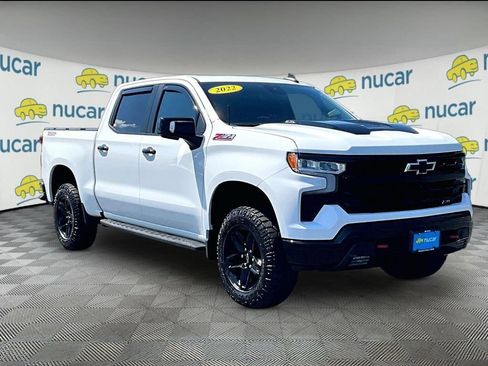 Used 2022 Chevrolet Silverado 1500 LT Trail Boss w/ LT Trail Boss Premium Package AWD/4WD image 1