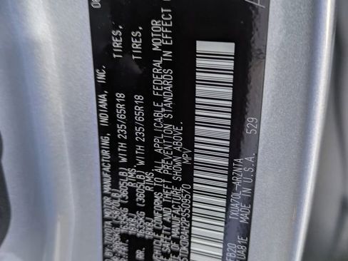 Used 2023 Toyota Highlander L image 35