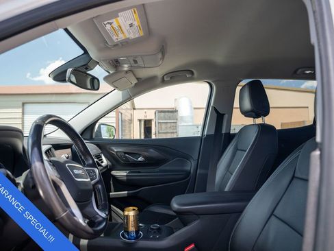 Used 2022 GMC Terrain SLT image 20