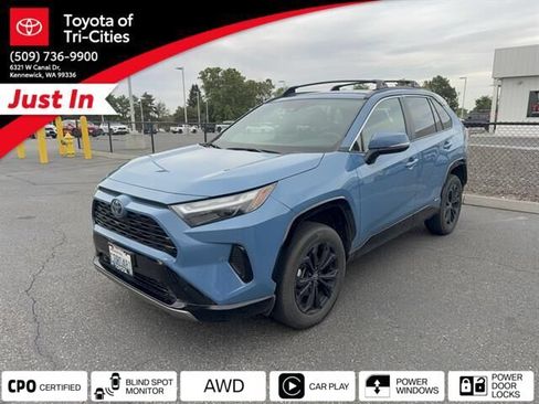 Used 2022 Toyota RAV4 SE w/ Convenience Package AWD/4WD image 1