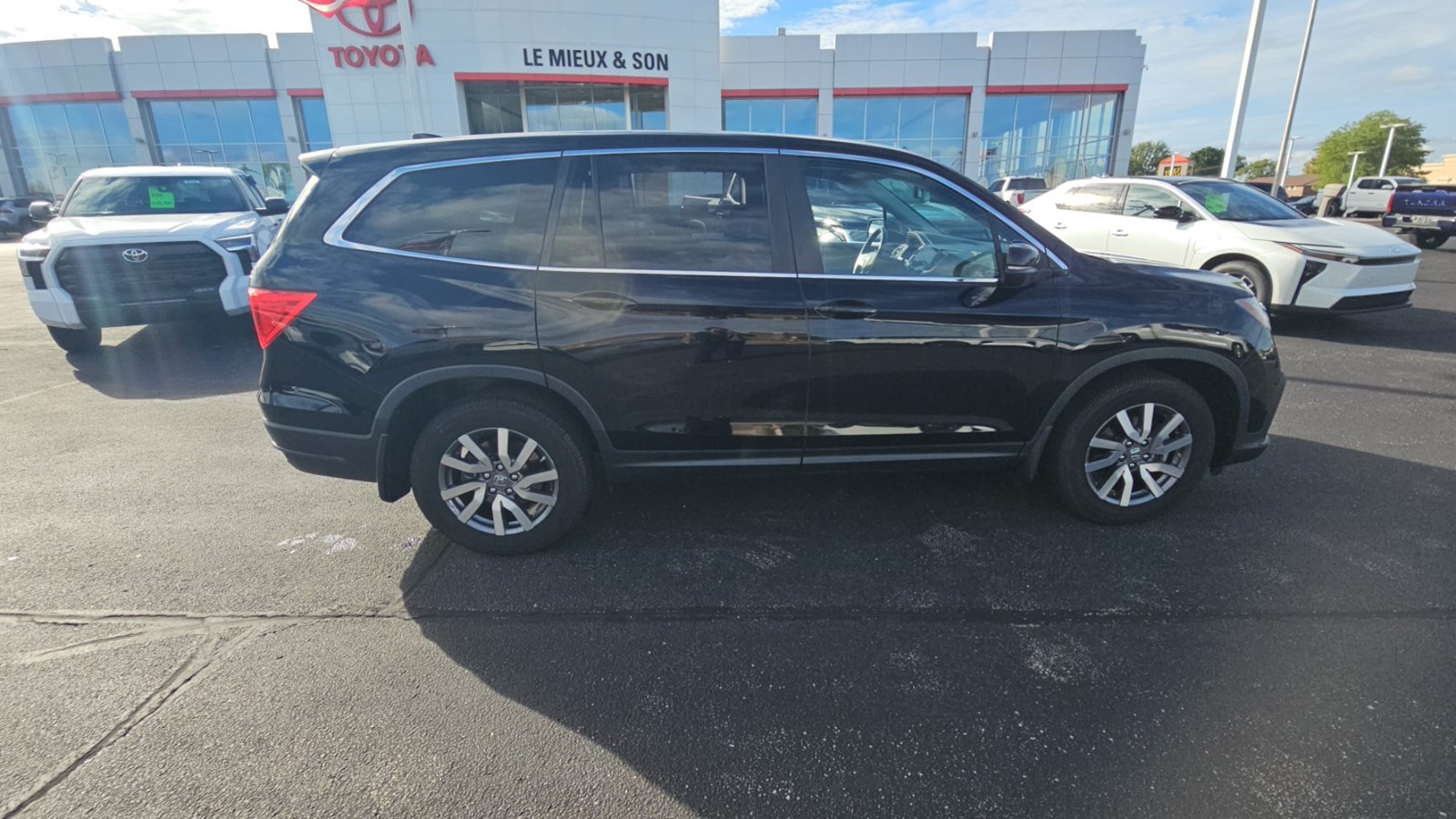 Used 2020 Honda Pilot EX-L image 2