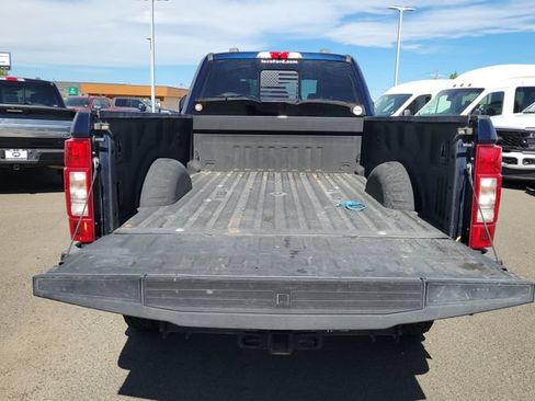 Used 2022 Ford F350 Lariat w/ Lariat Ultimate Package AWD/4WD image 11