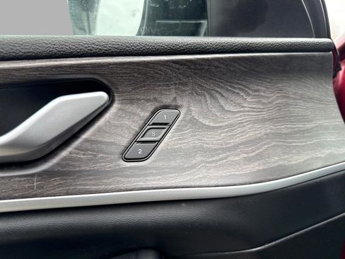 Used 2024 Jeep Grand Cherokee Limited 4xe image 14