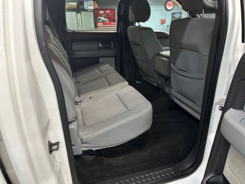 Used 2013 Ford F150 XLT w/ Mid Equipment Group image 17