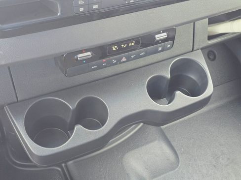 New 2025 Mercedes-Benz Sprinter 2500 image 27