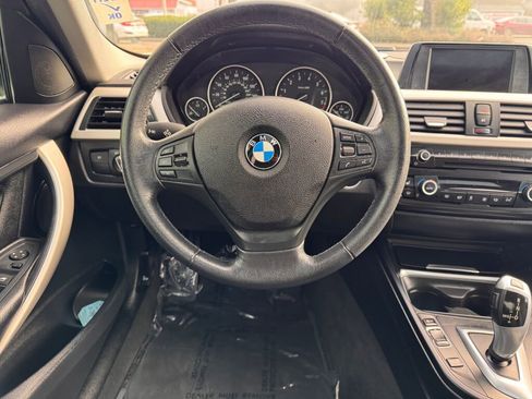 Used 2015 BMW 320i Sedan image 24