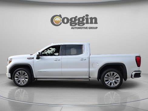 Used 2022 GMC Sierra 1500 Denali w/ Denali Reserve Package AWD/4WD image 2