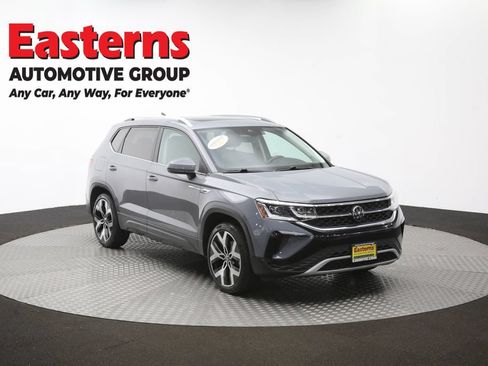 Used 2023 Volkswagen Taos SEL AWD/4WD image 49