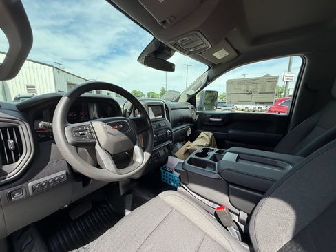 New 2026 GMC Sierra 3500 Pro w/ Convenience Package AWD/4WD image 14