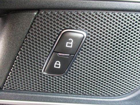 Used 2023 Ford Edge SEL w/ Convenience Package AWD/4WD image 32